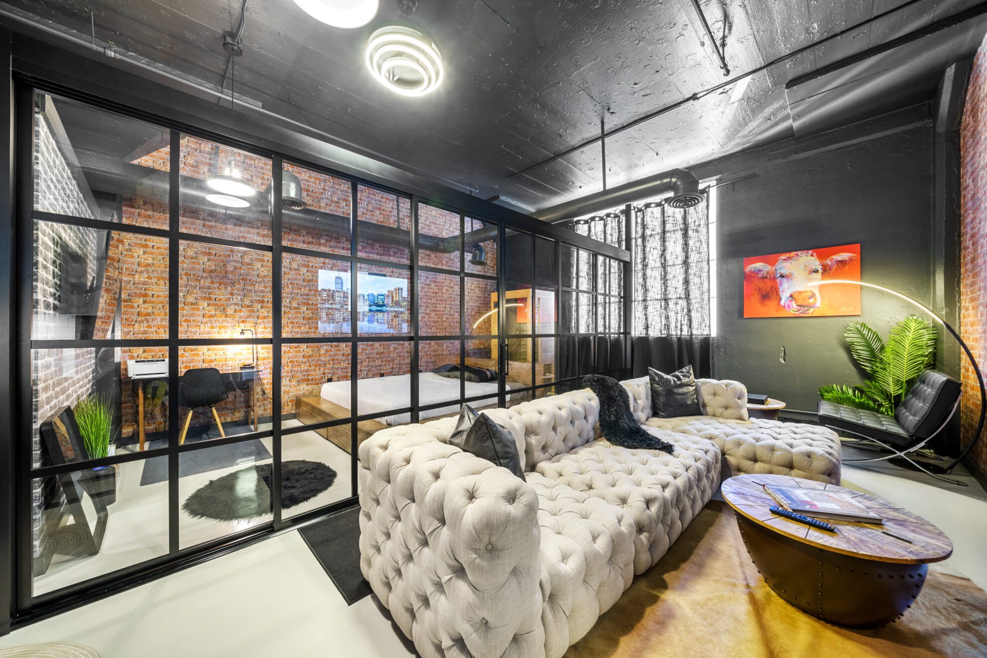 How Sliding Doors Improve Rental Properties like Airbnb, Vrbo, Homeaway