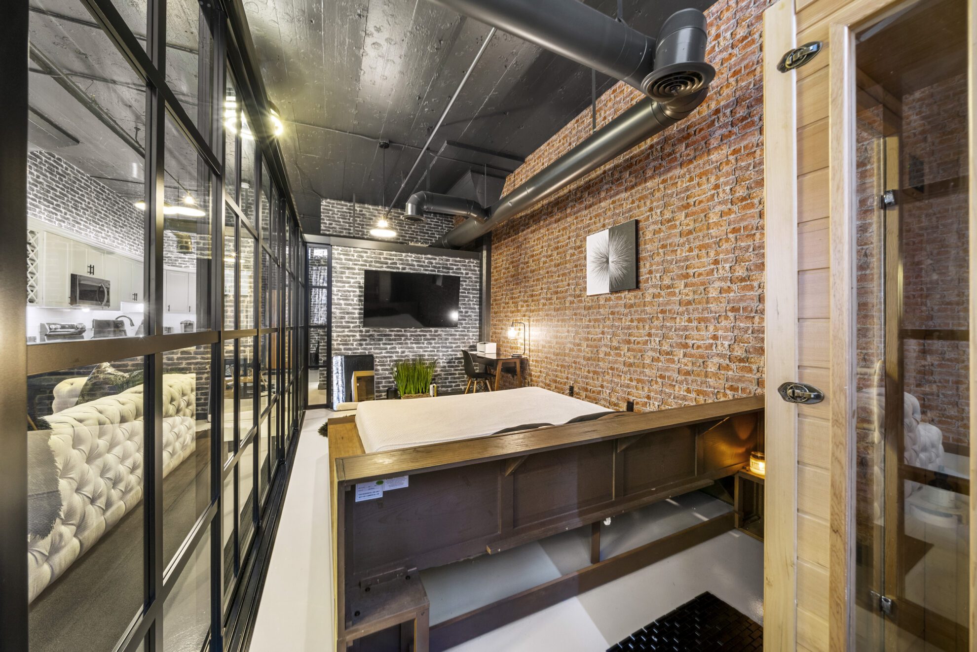 How Sliding Doors Improve Rental Properties like Airbnb, Vrbo, Homeaway