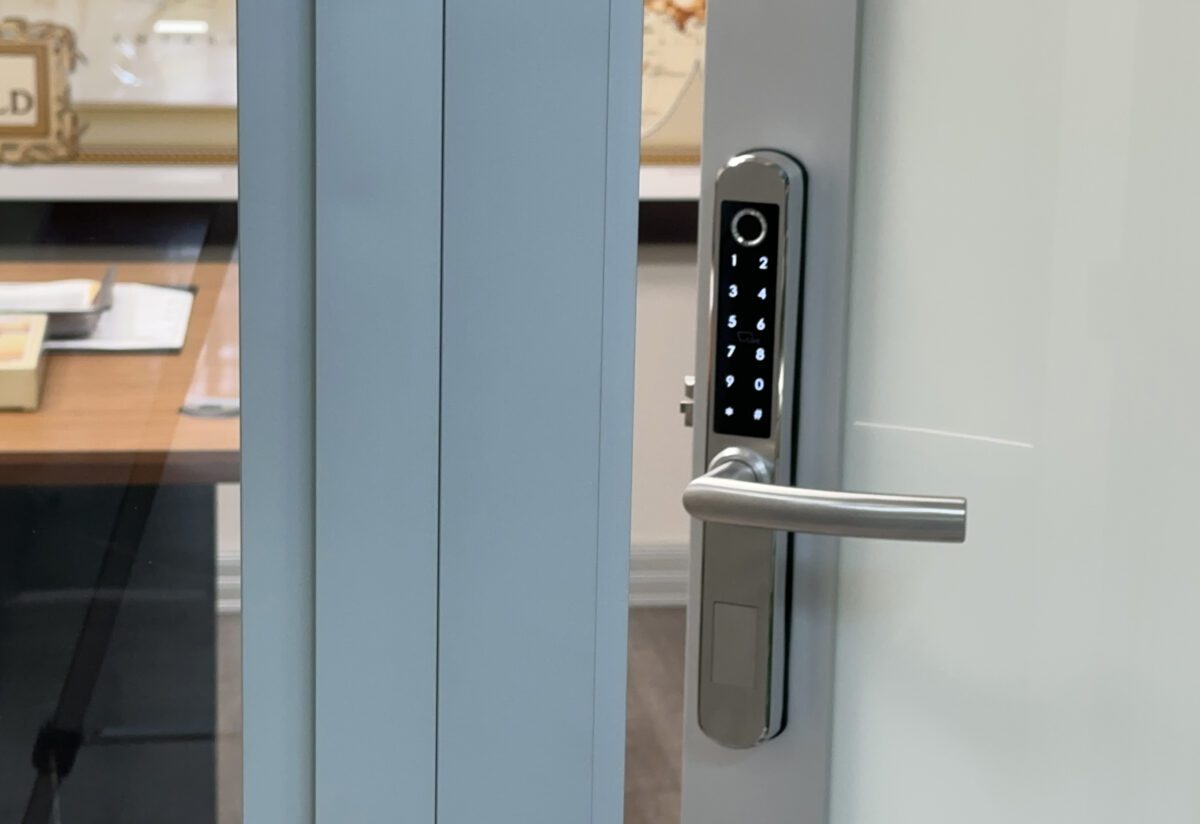 Keyless smart locks on office door