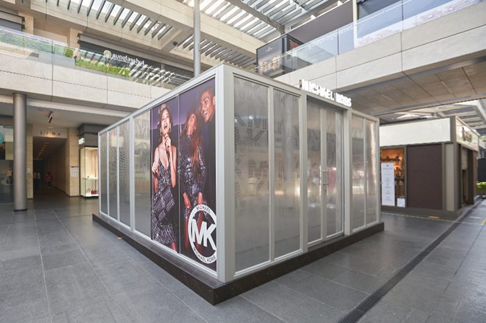 MichaelKors-MexicoCity-SlidingDoorPopUpKiosks2022-17