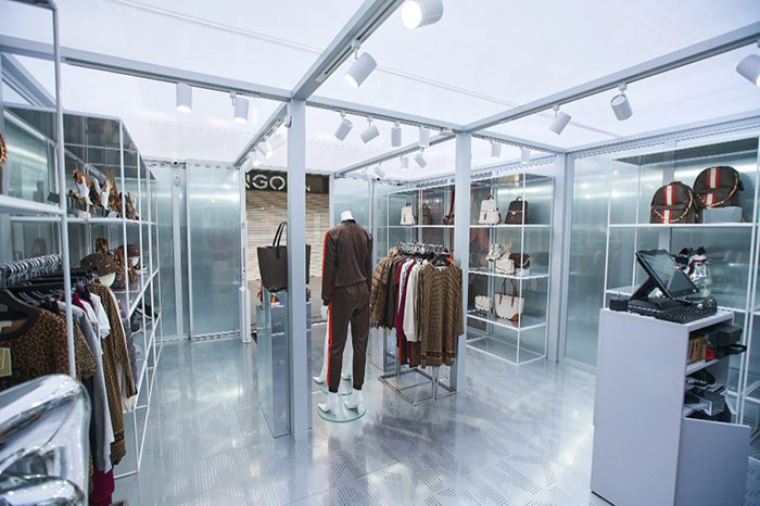 Glass Wall Systems for Pop-Up Shops and Retail Kiosks