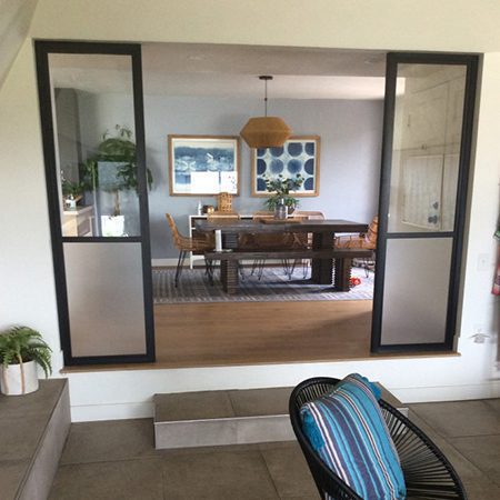 Single Open Ended Fixed Panels at Stairs to Dining Room