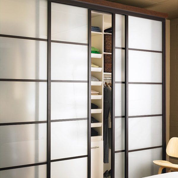 glass sliding closet doors 